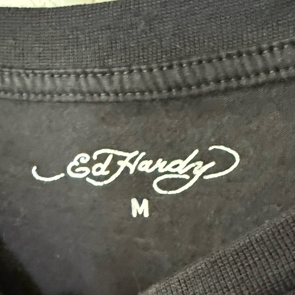 Ed Hardy|Charcoal gray Graphic T-Shirt with tiger design size medium•••Edgy - Picture 5 of 8